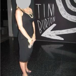 Super flattering black party dress